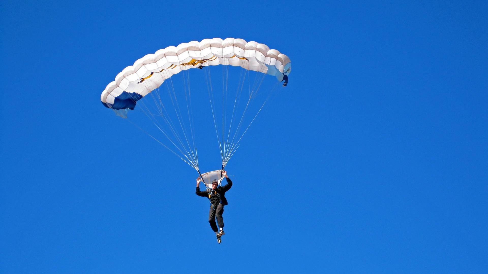 世界杯小组赛：加纳对阵乌拉圭 “苏亚雷斯之手”旧案再次被提及