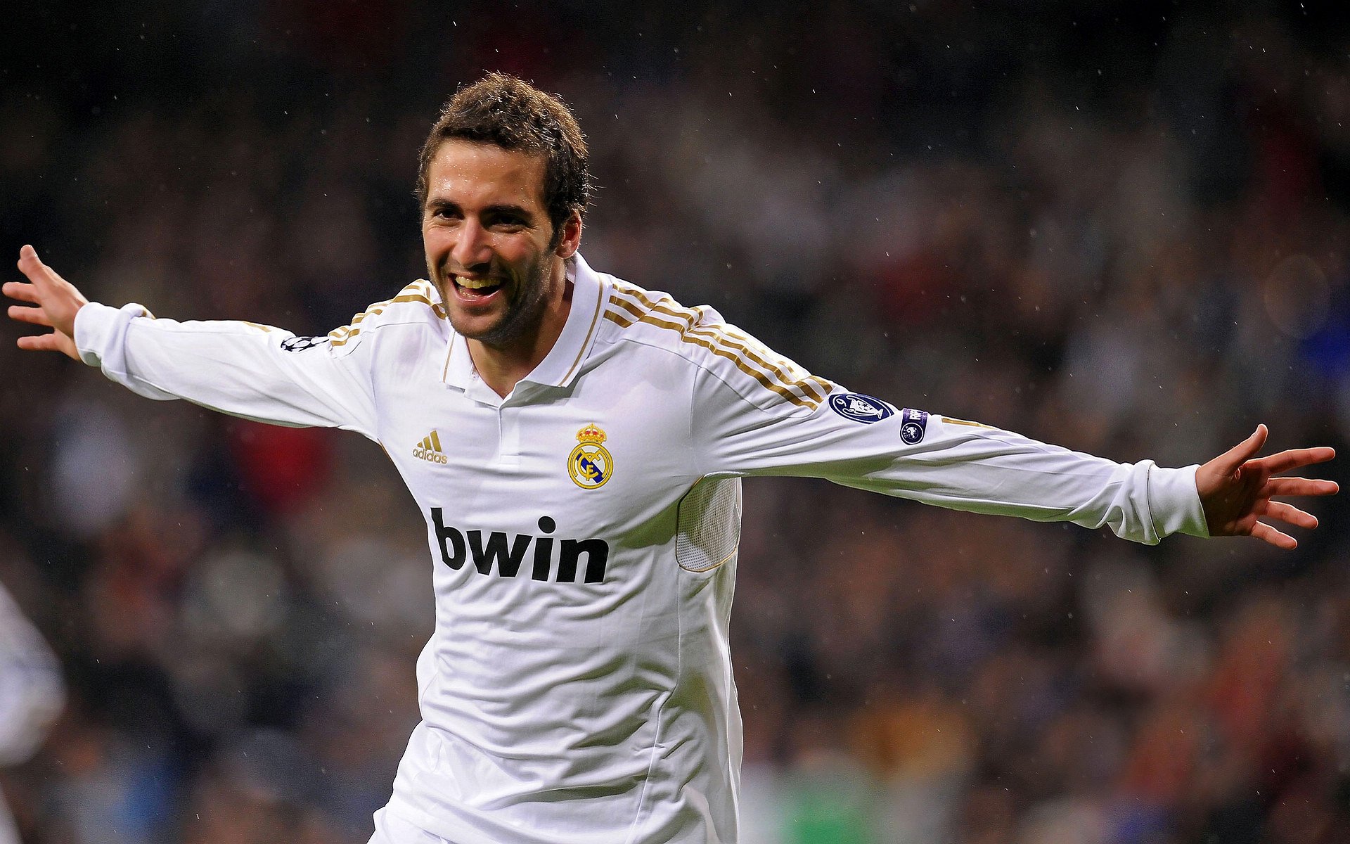 欧冠小组赛:巴黎2比2切尔西 双方各45分钟掌控比赛